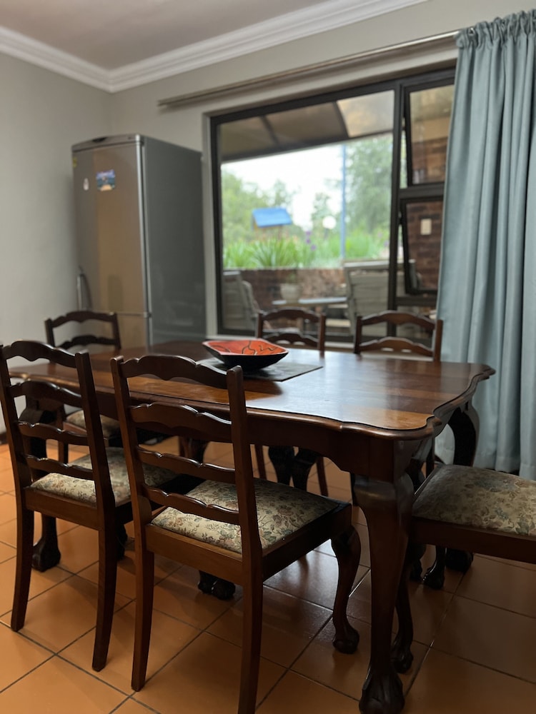 Map's View Guesthouse 30/50