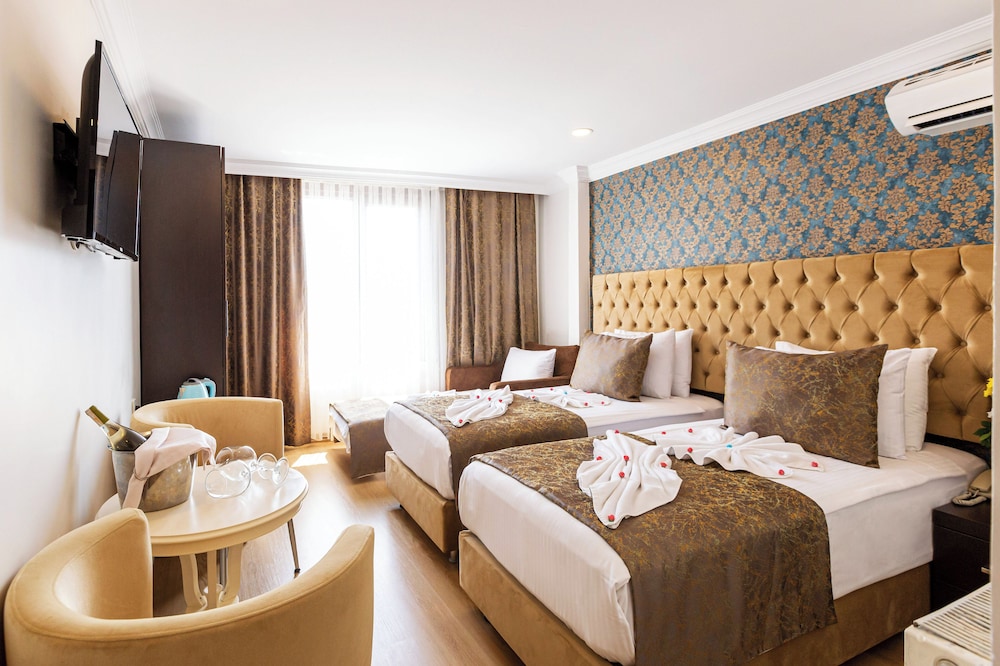 KUMRU HOTEL 18/50