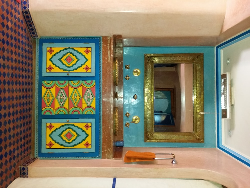 Riad Puchka 8/50