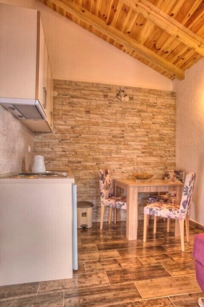 Guesthouse Harmonia 39/49