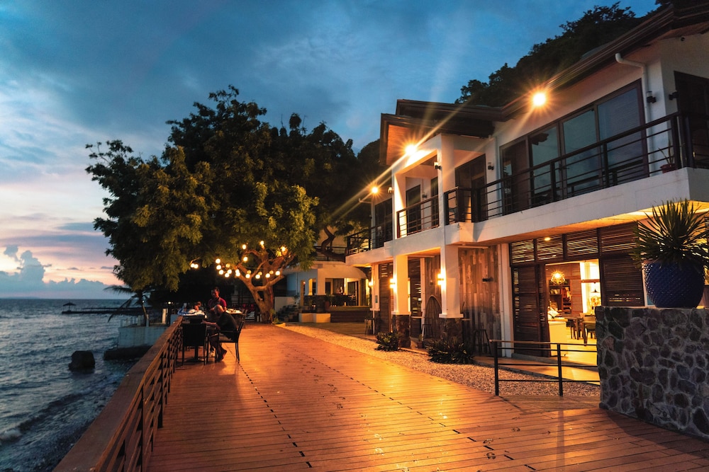 Altamare Dive and Leisure Resort Anilao 44/49