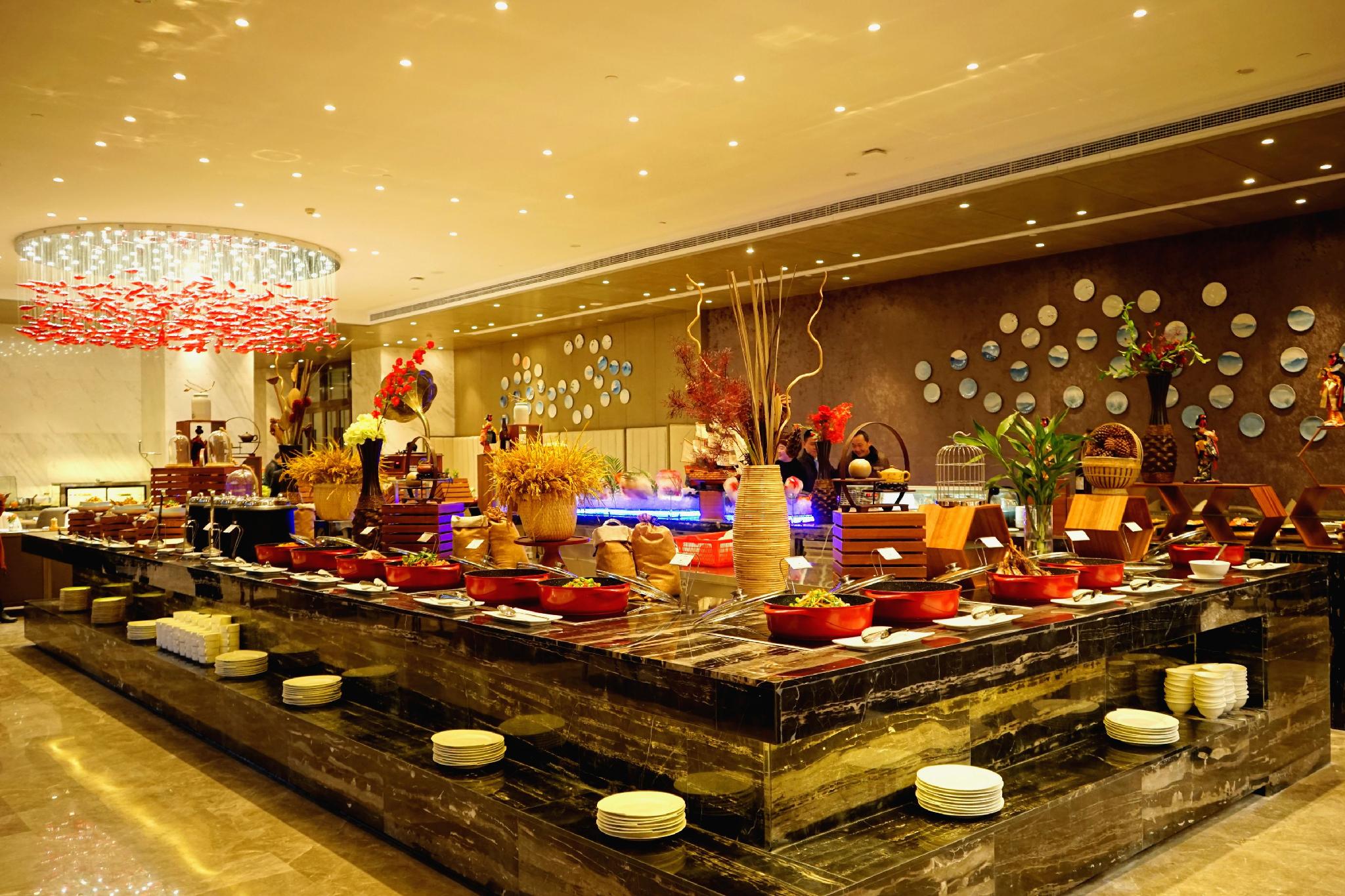 Grand New Century Hotel 28/29