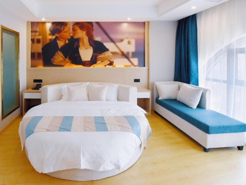 VX Wuxi Jiangyin High-tech Zone Panlongshan Park Hotel 5/18