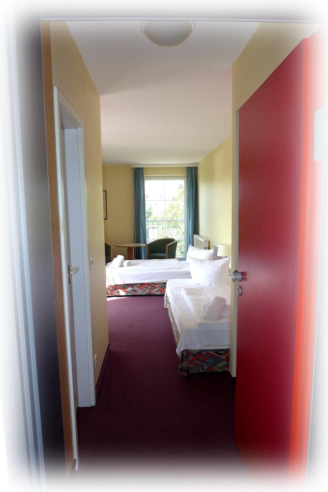 Hotel Lindenberger Hof 15/28