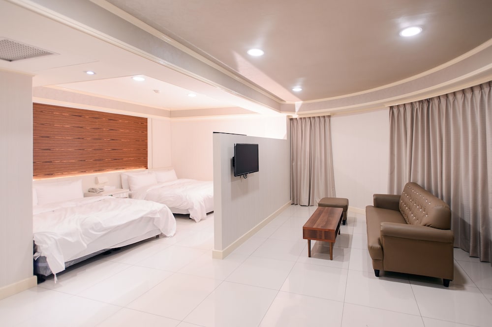 Duke Hotel Taoyuan 14/43
