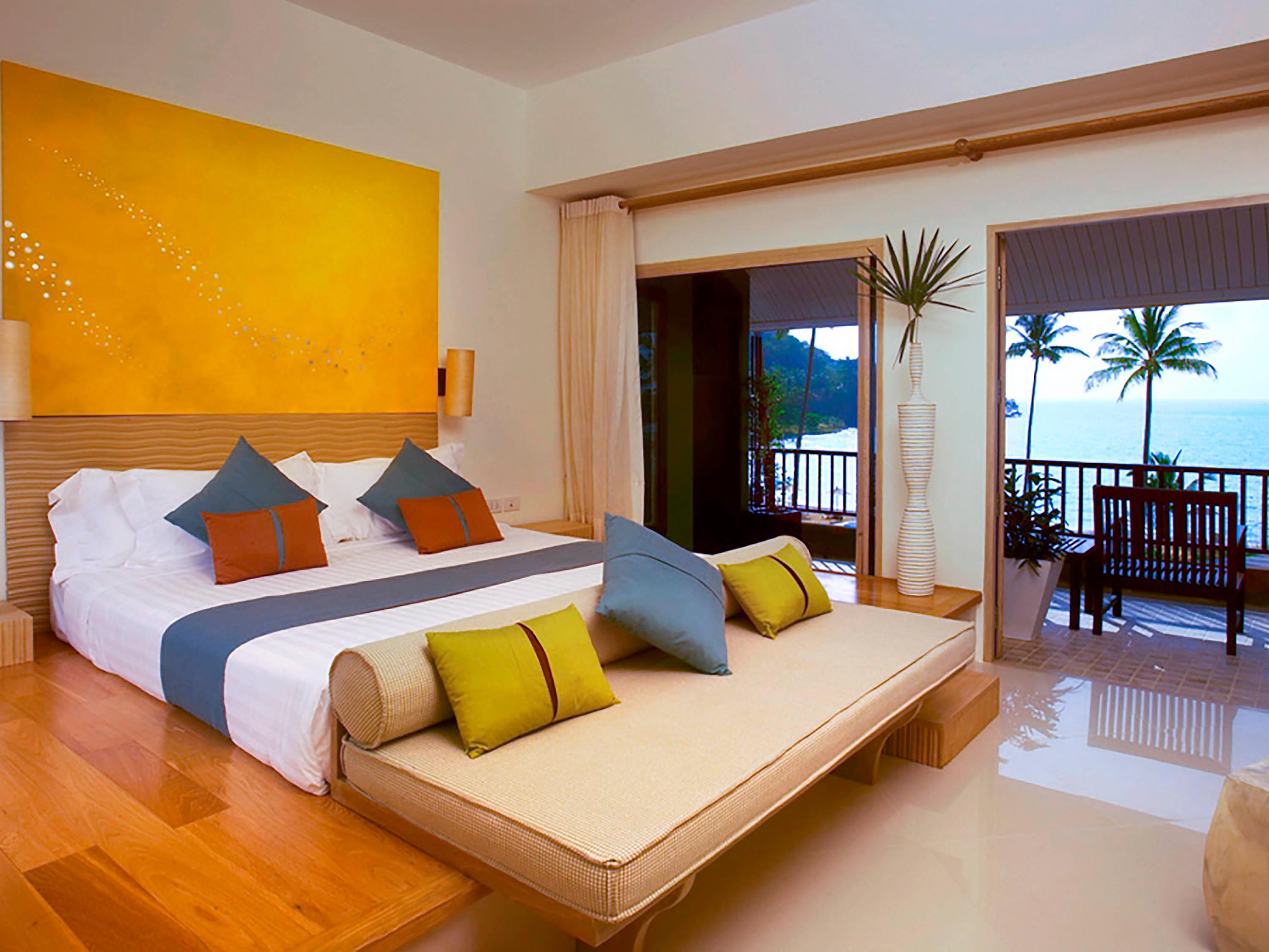 Deluxe, King Bed, Garden Side