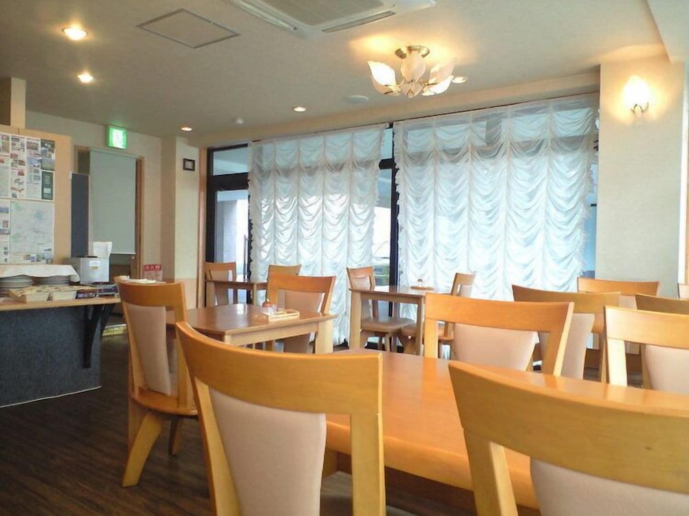 Hotel Himeji Hills 32/38