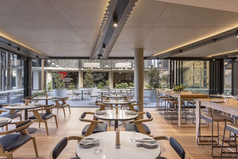 Vibe Hotel Adelaide 37/50