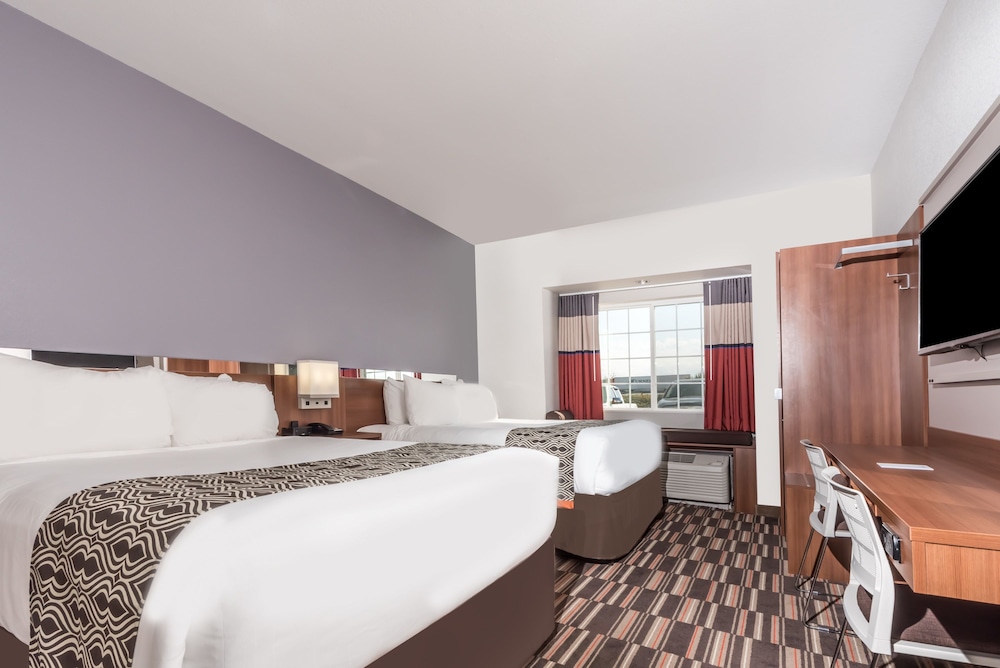 Microtel Inn And Suites By Wyndham Sweetwater 8/34