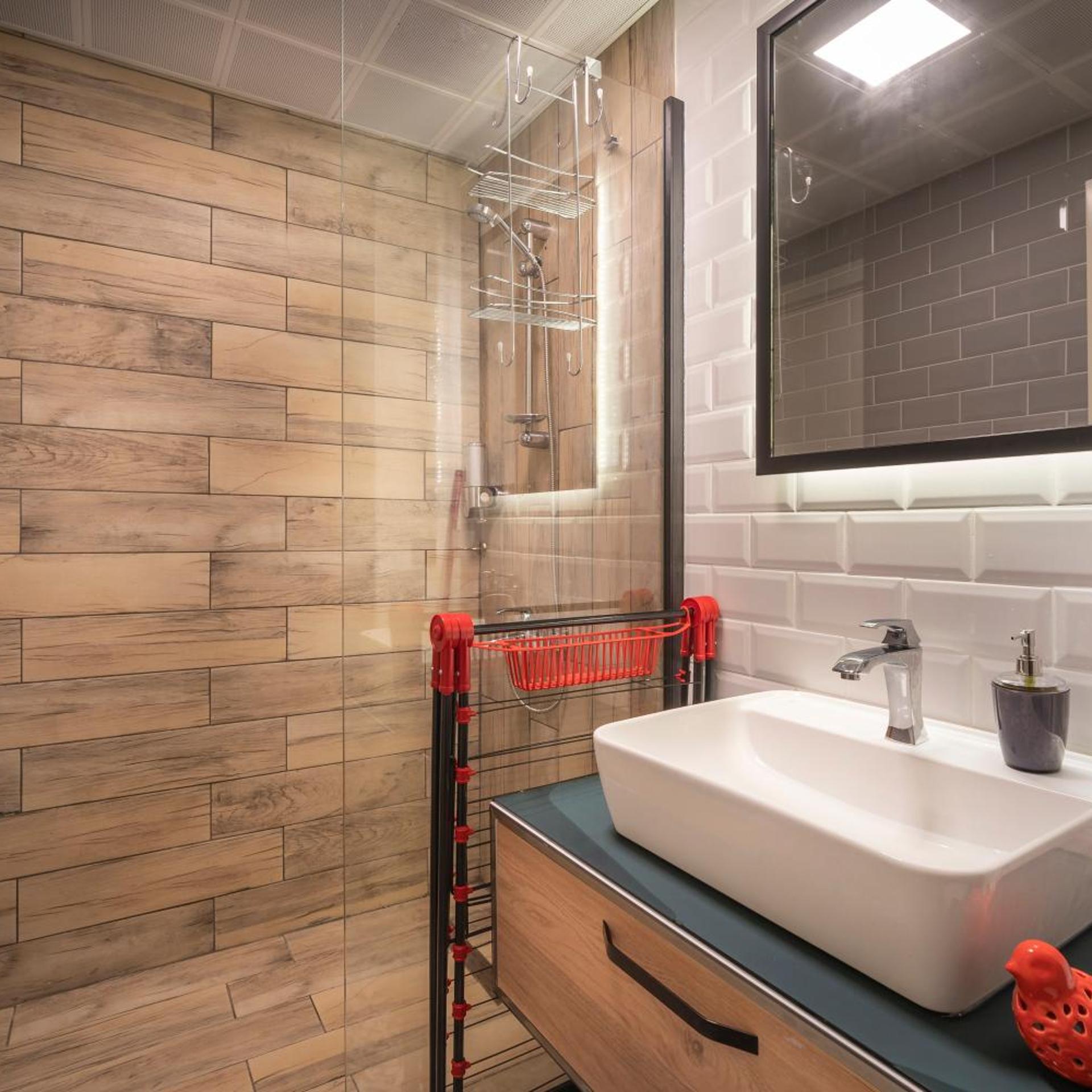 Meyde Boutique & Suites 48/50