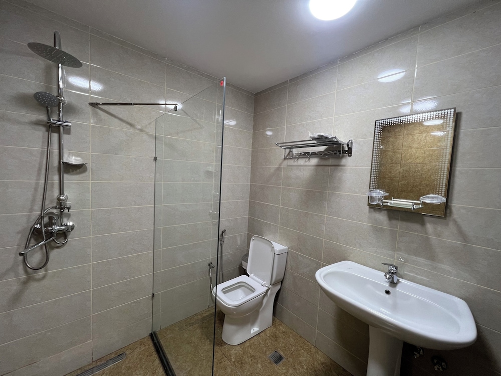 Khaghani Center Hotel 45/49