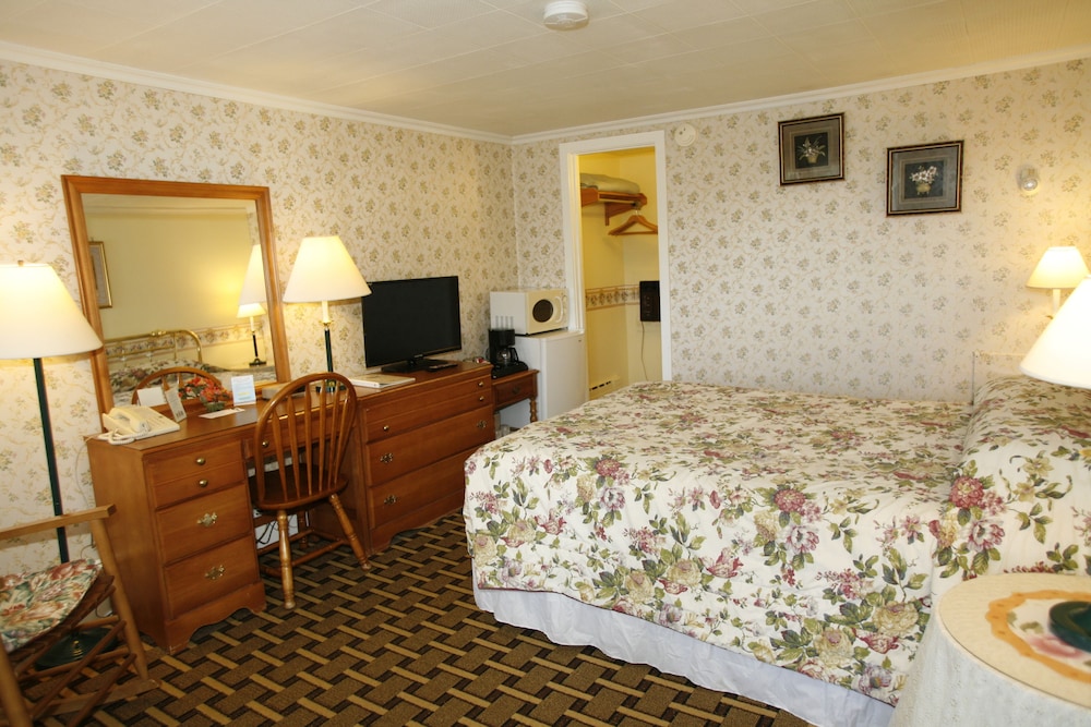 Bennington Motor Inn 20/35