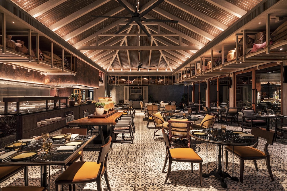 Andaz Pattaya Jomtien Beach 37/50