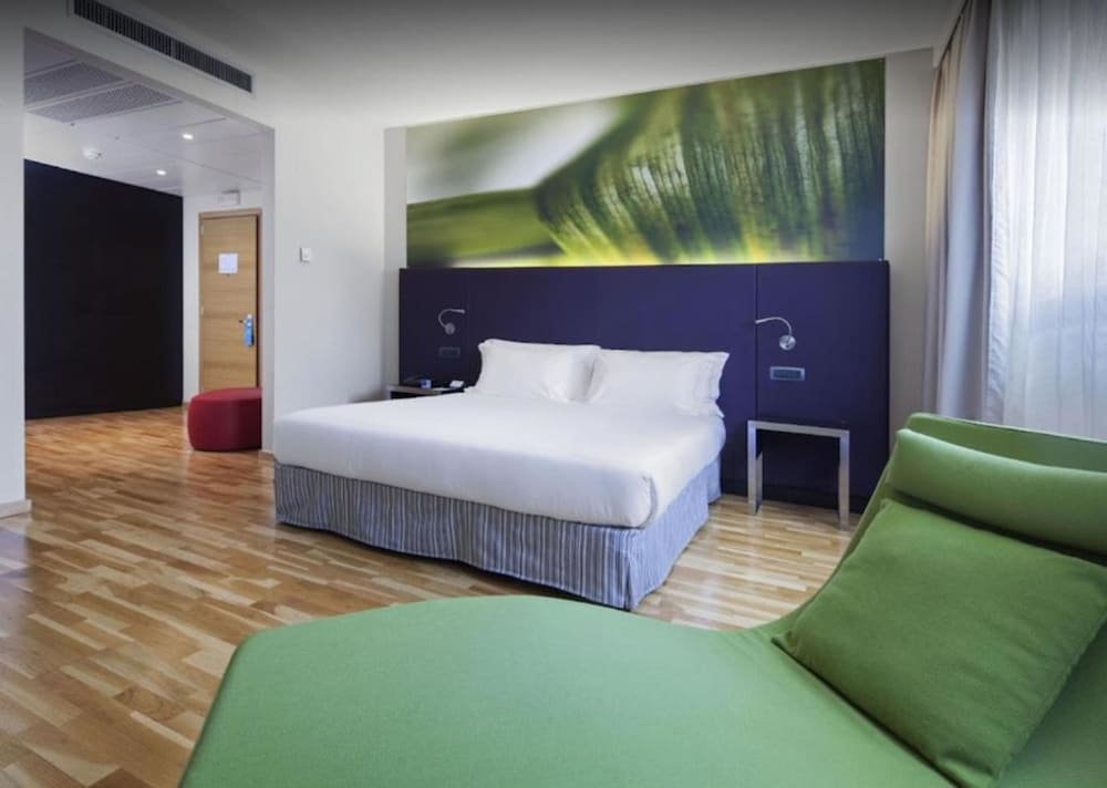 AC Hotel by Marriott Milan Sesto 10/63