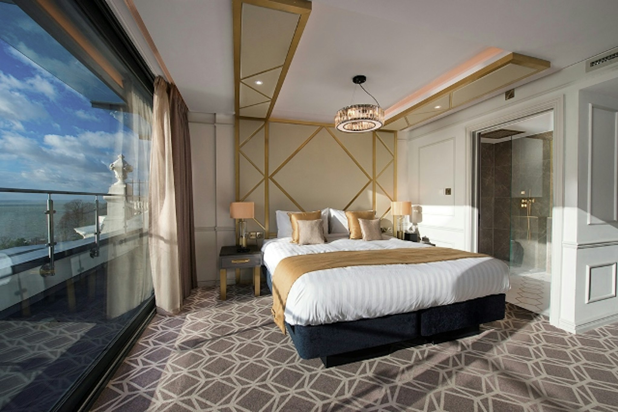Seven Hotel 22/57