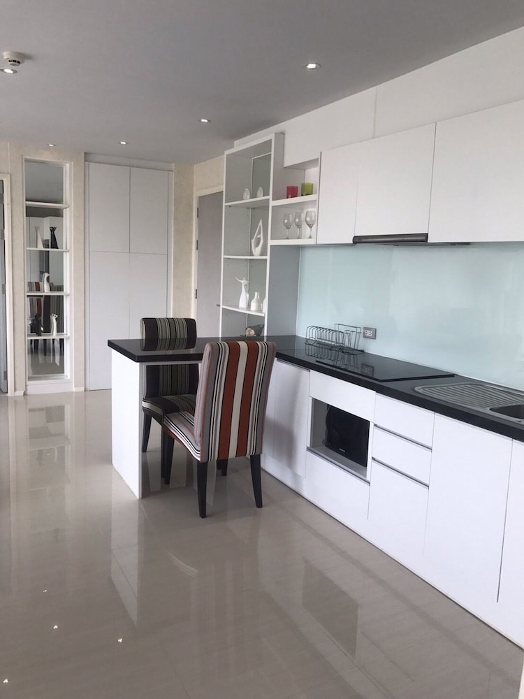 Atlantis Condo Resort Pattaya EVT 7/50
