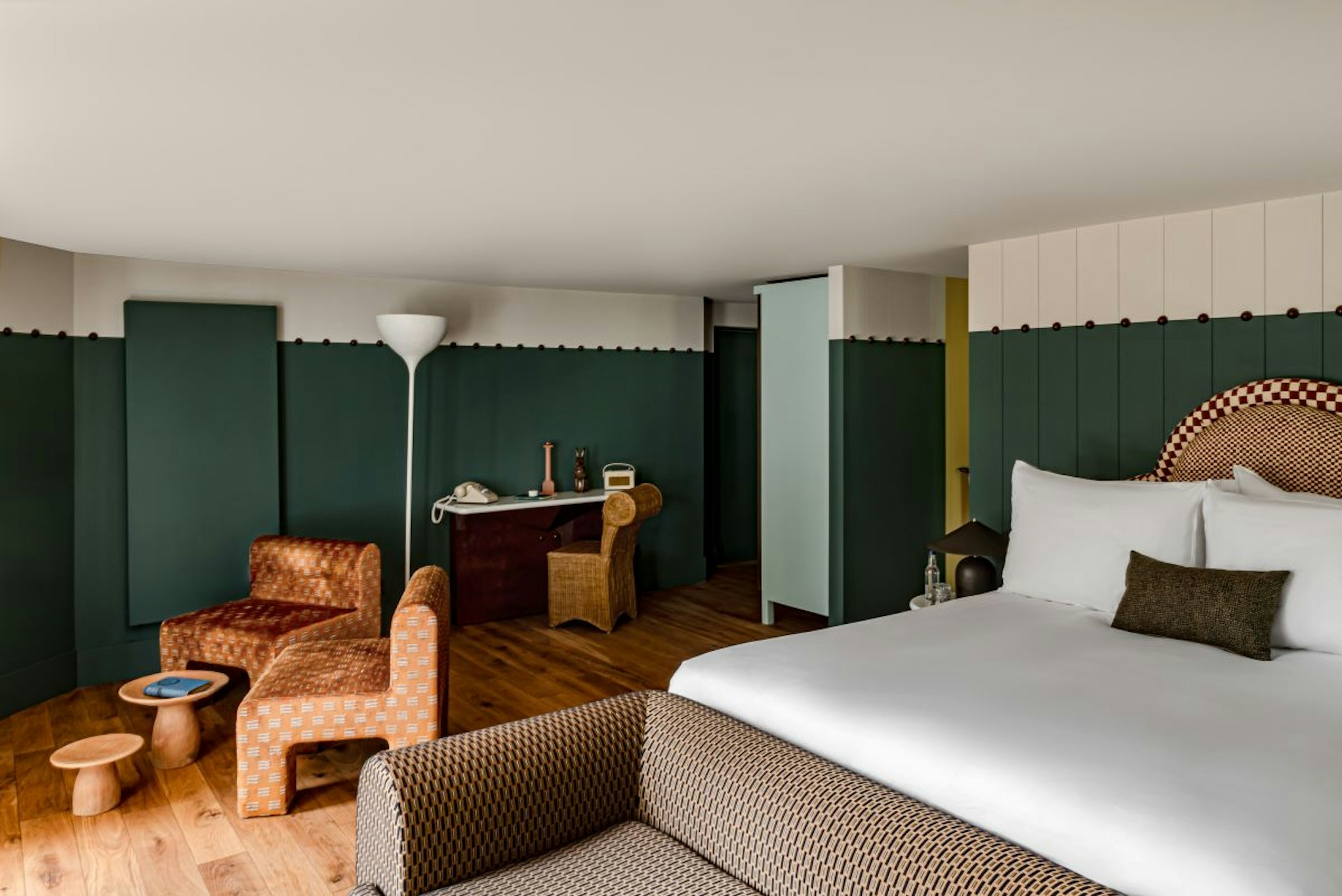 Cowley Manor 7/58