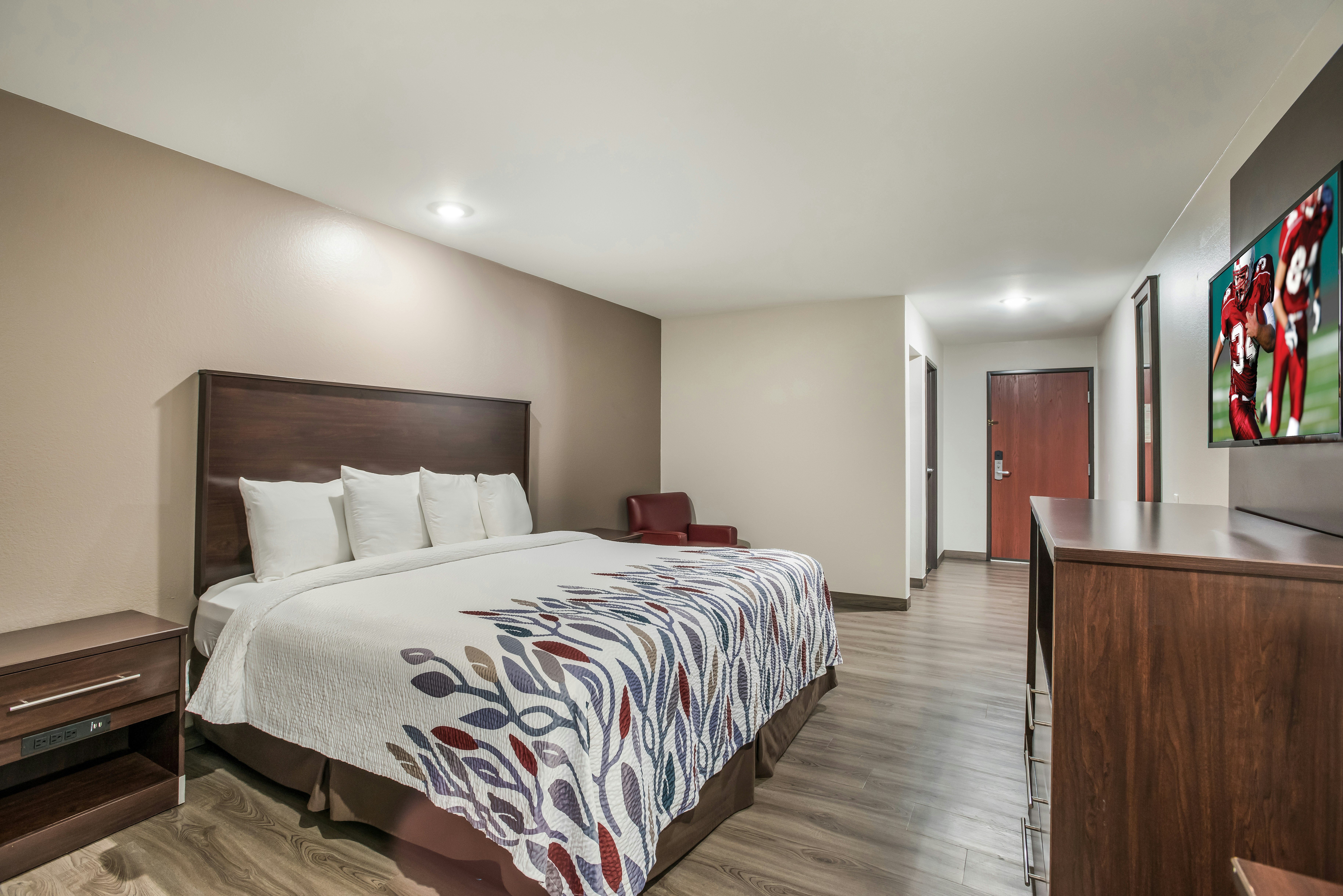 Deluxe, King Bed