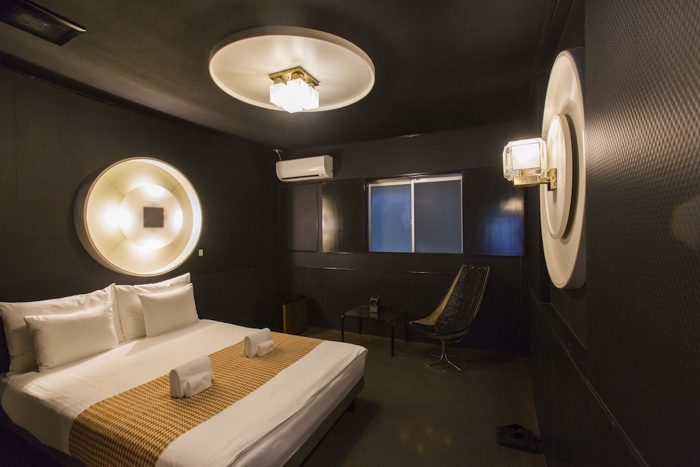 SPICE MOTEL OKINAWA 31/59