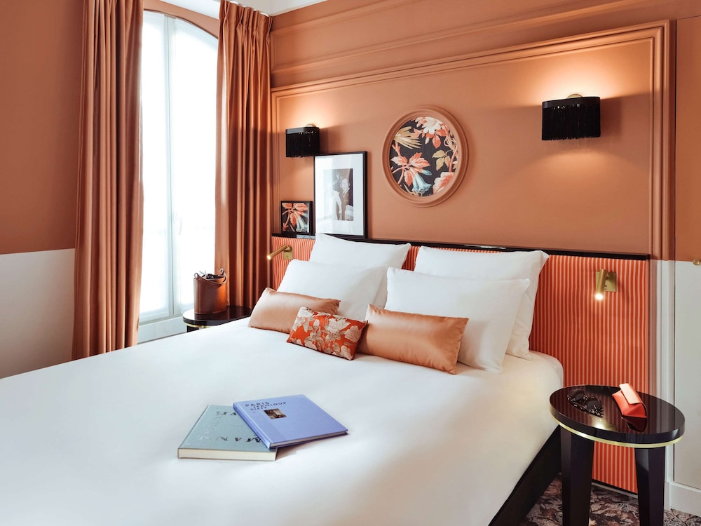 STANDARD, SINGLE BED