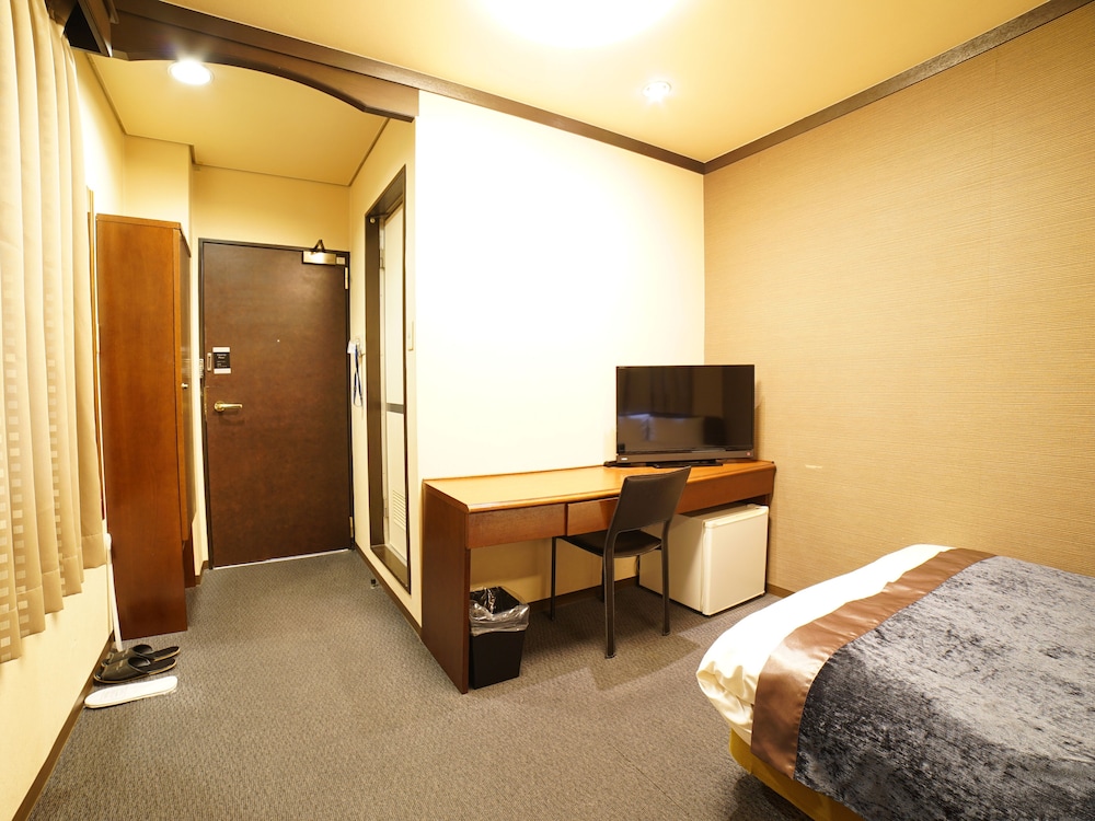 Hotel Area One Takamatsu 28/65
