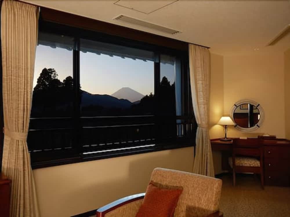 Hotel de Yama, Hakone Lakeside 47/66