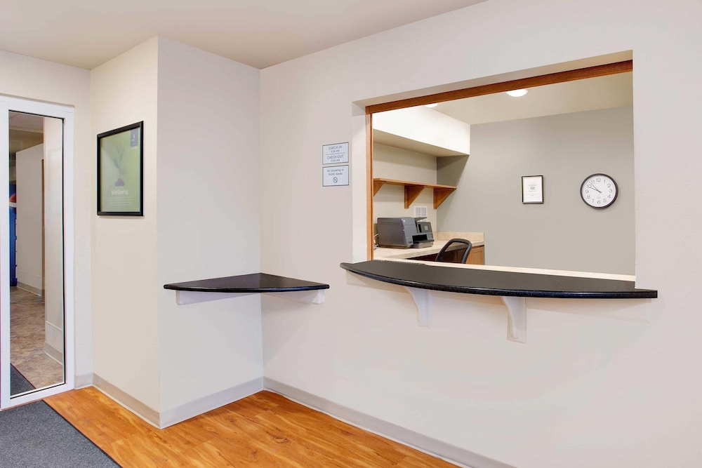 WoodSpring Suites Fredericksburg 7/25