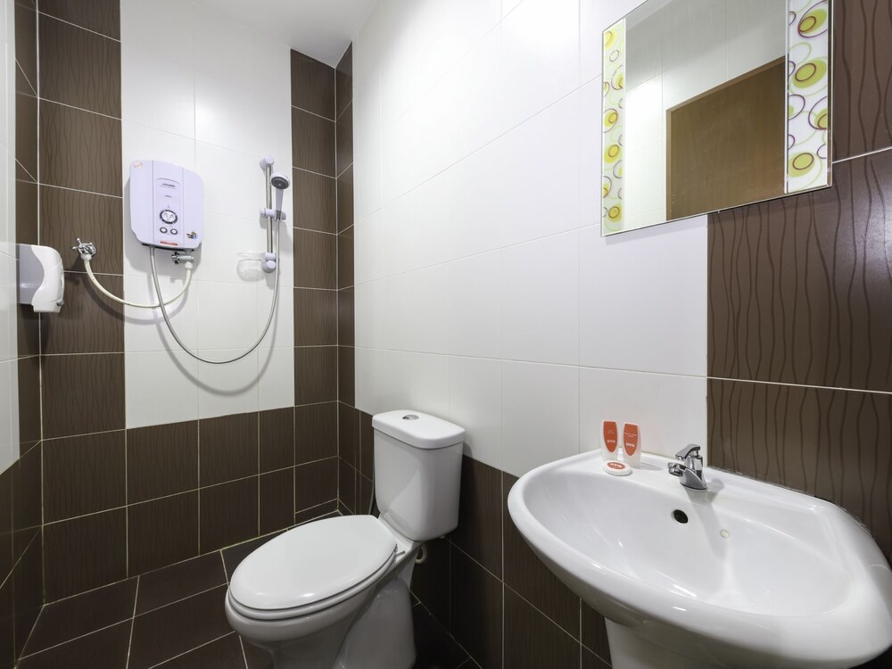Capital O 812 Hotel SMC Seksyen 13 10/16