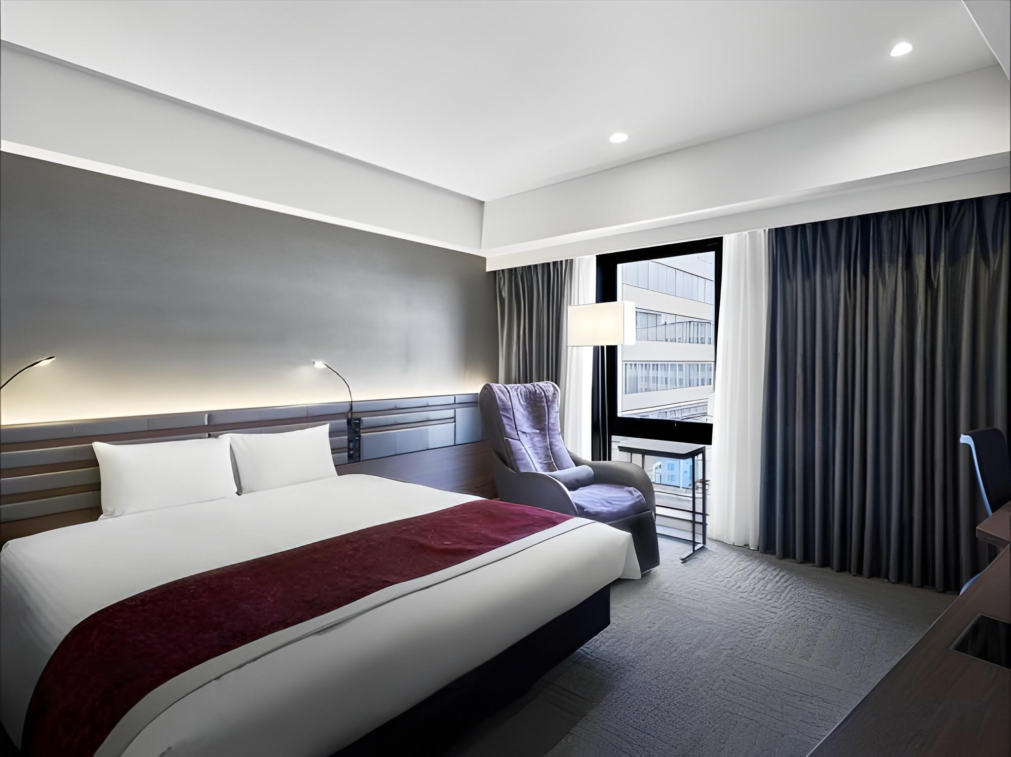 Relax, Double Bed, Smoking