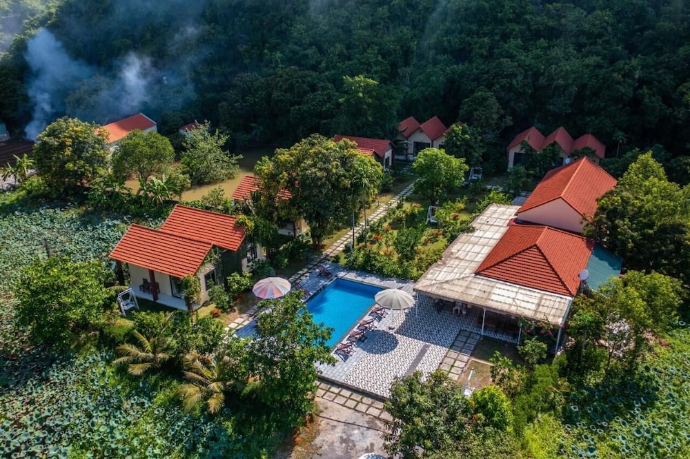 Trang An Retreat 35/70