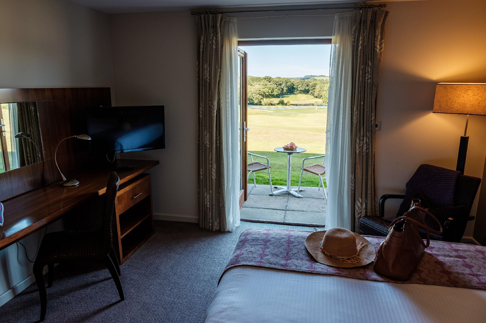 Room, Double Bed, Golf Course View