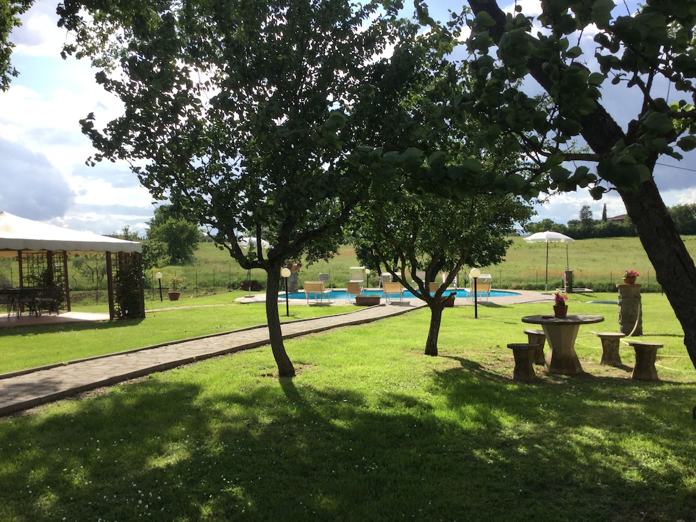 Agriturismo Podere Delle Querci 25/47