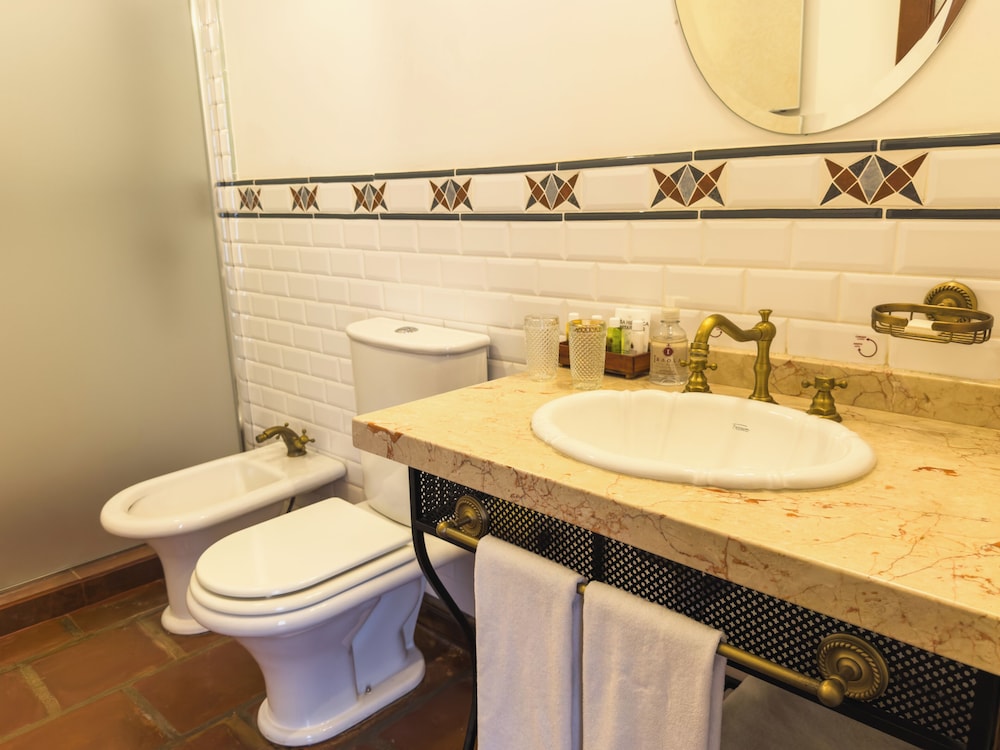 Iraola Hotel Boutique 22/24