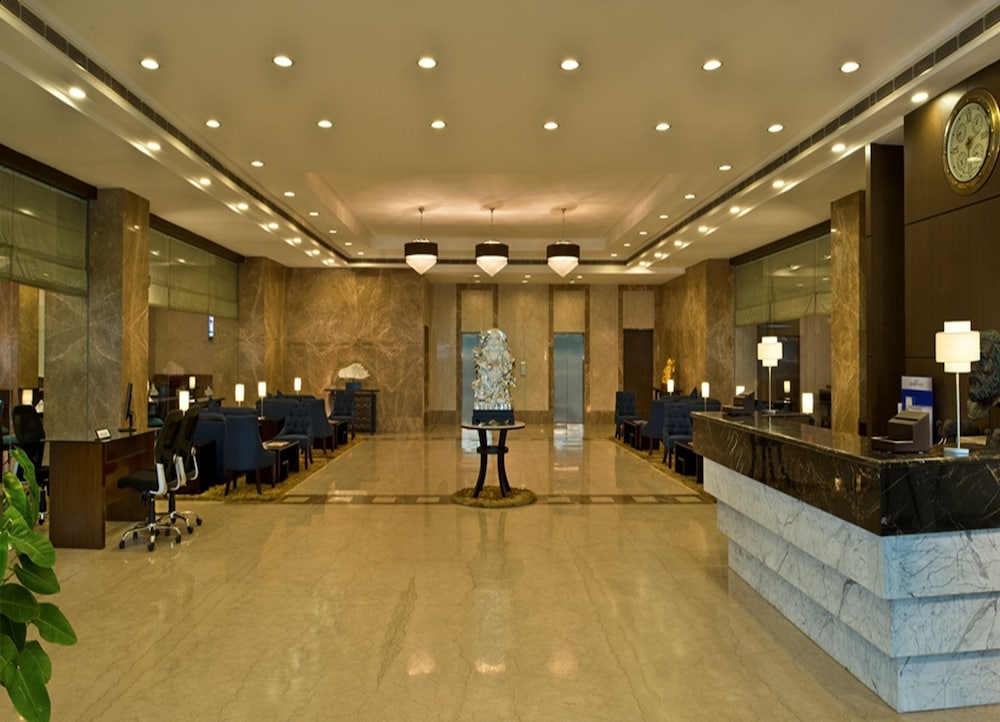 Red Fox Hotel Bhiwadi 3/35