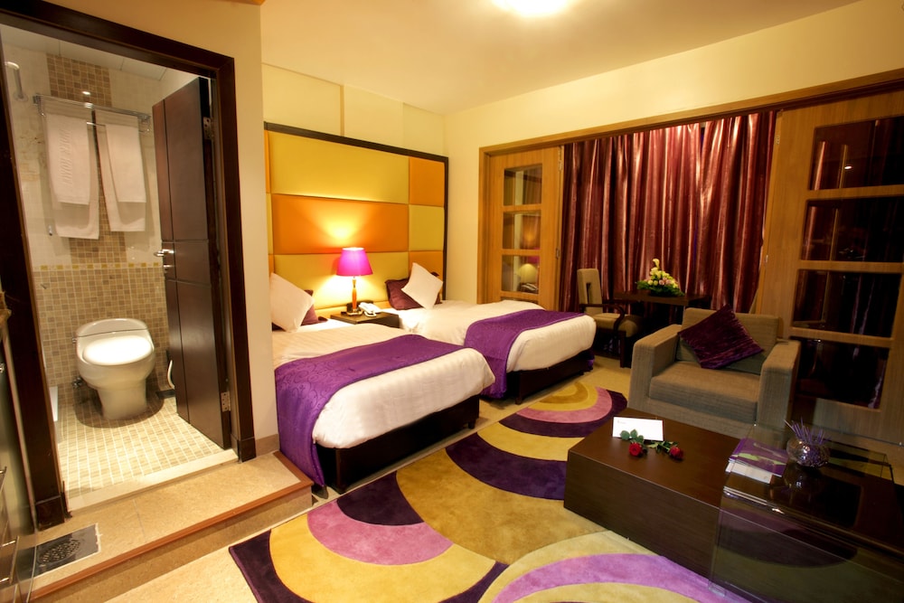 Lavender Home Hotel 31/56