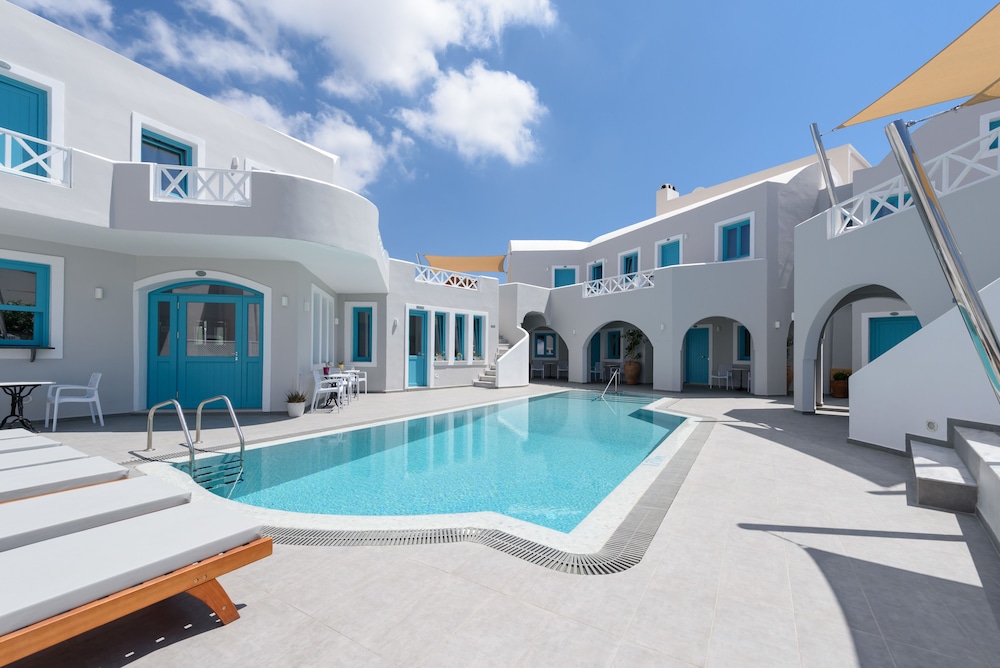 Nikolas Hotel 58/64