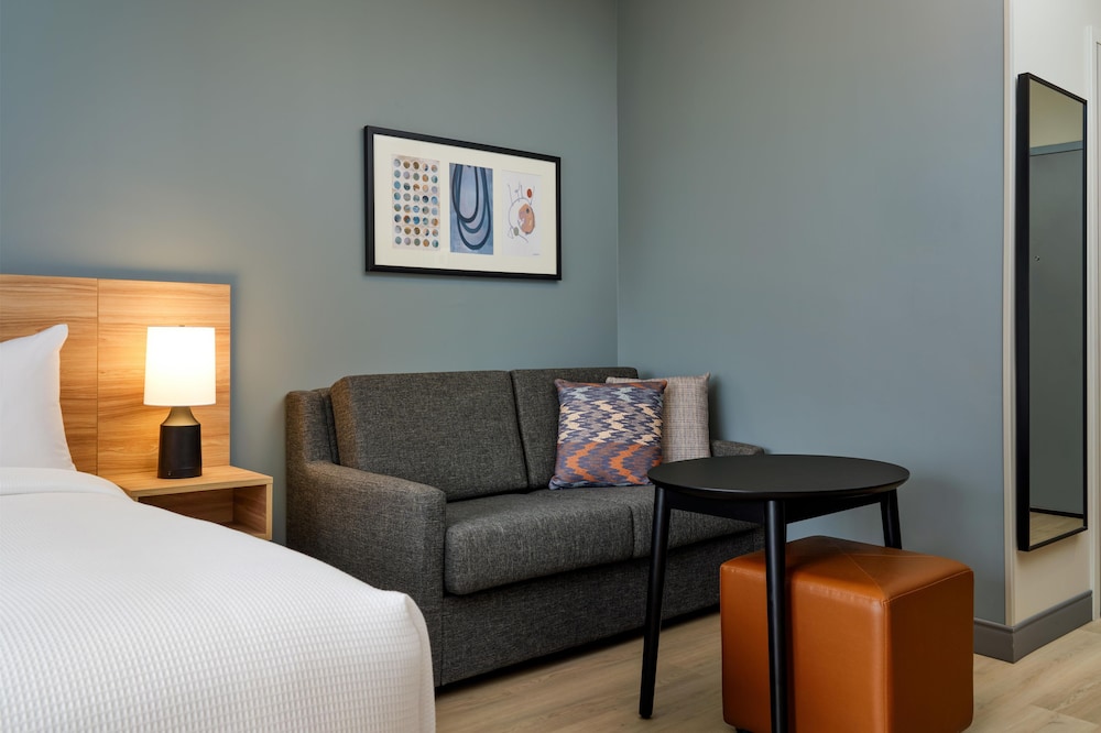 Hyatt Studios Jacksonville/St Johns Town Center 37/50