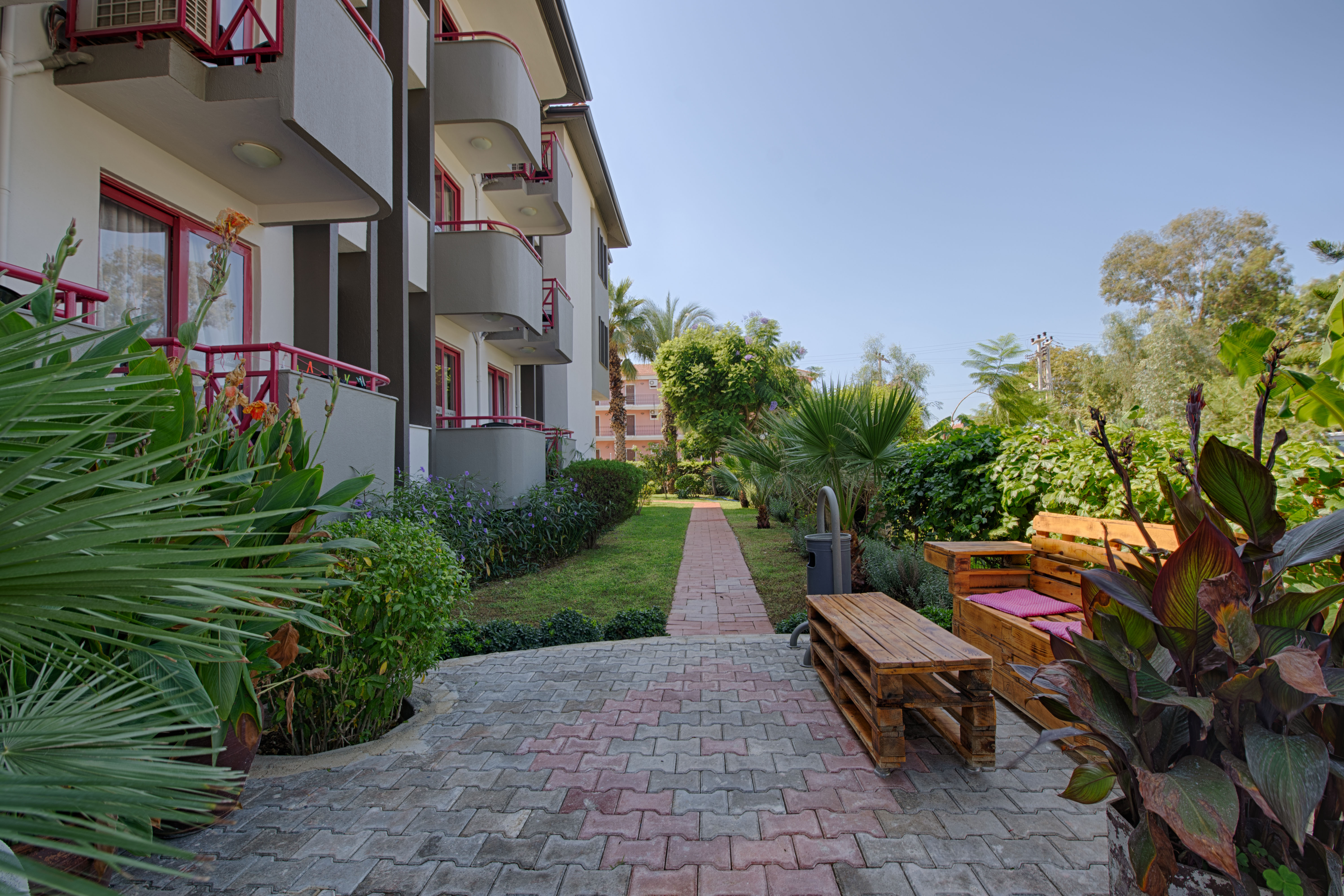 Mendos Garden Exclusive Hotel 24/29