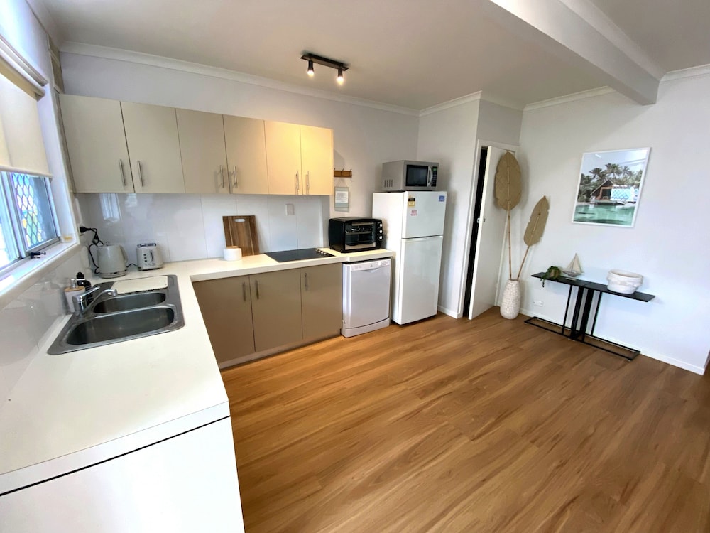 Airlie Apartments 39/78