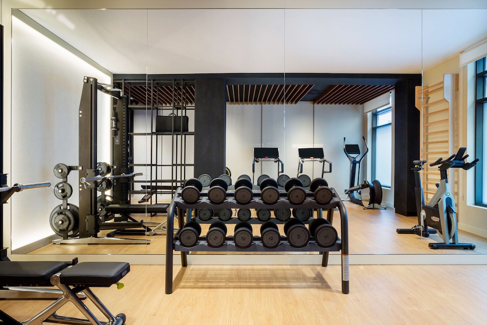 Radisson Collection Hotel, Magdalena Plaza Sevilla 39/73