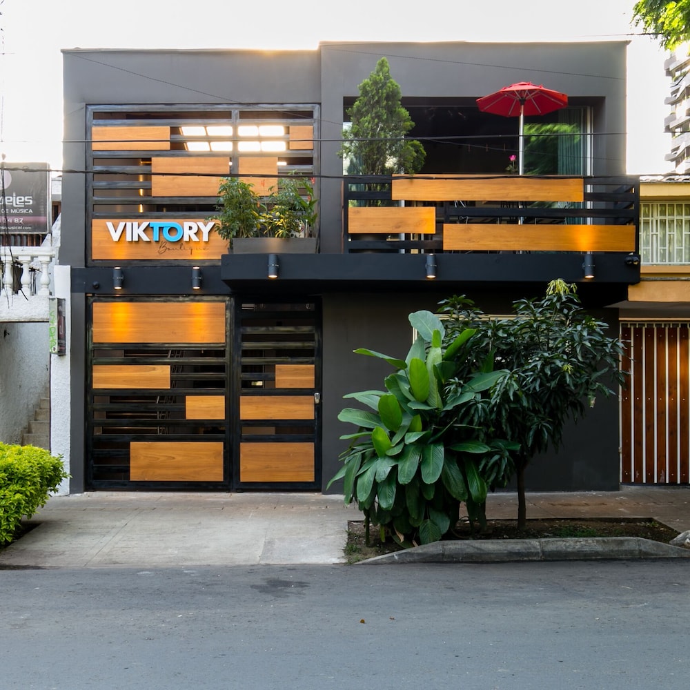 Viktory Boutique Hotel 1/44