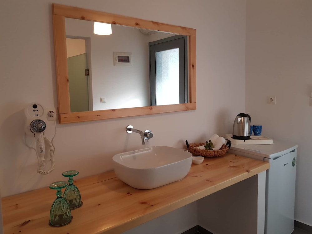 Agorastos Boutique Hotel 45/50