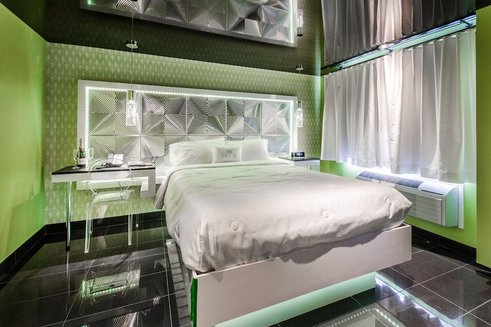 Olux Hotel Motel Suites 21/71