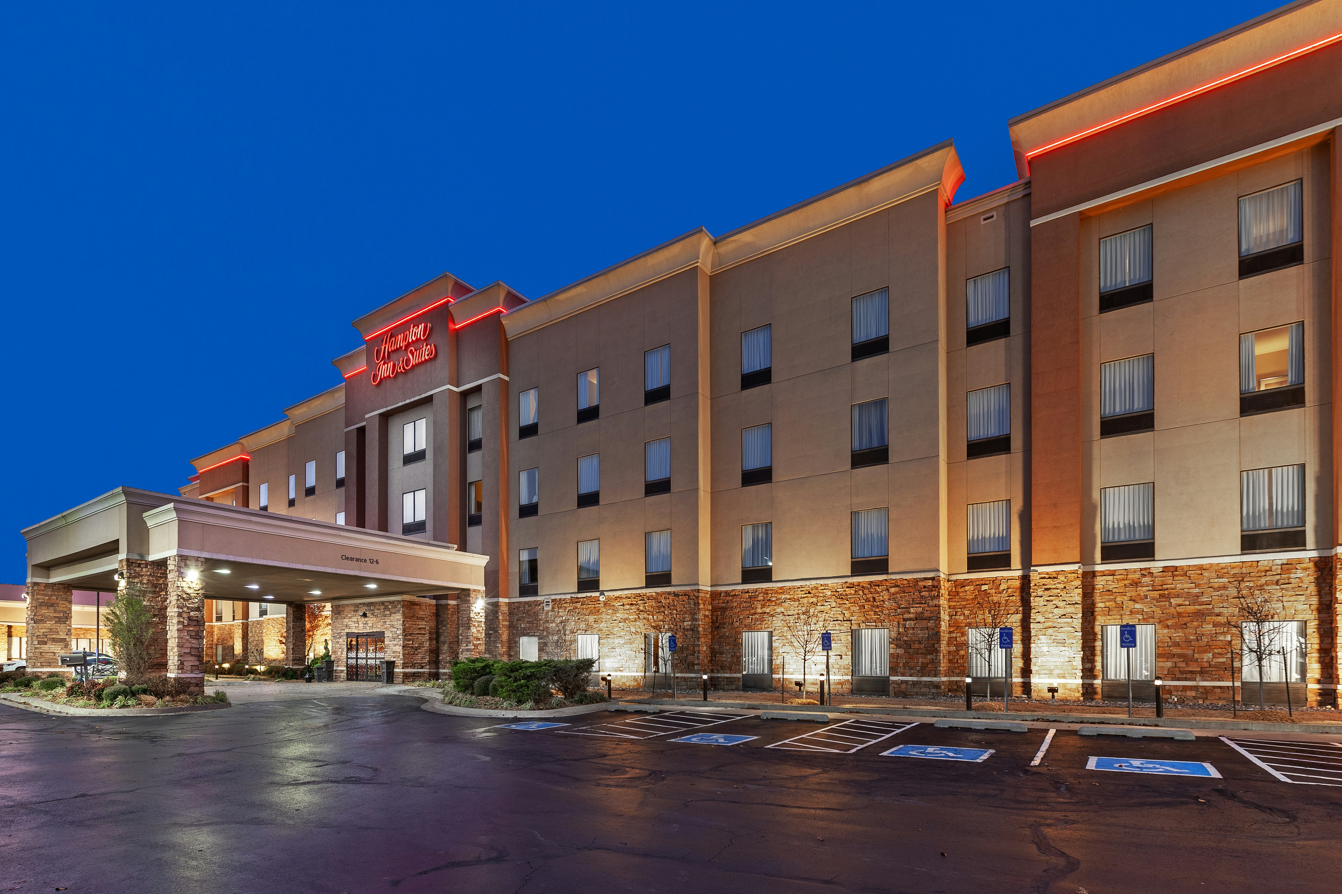 Hampton Inn & Suites Tulsa North/Owasso 42/47