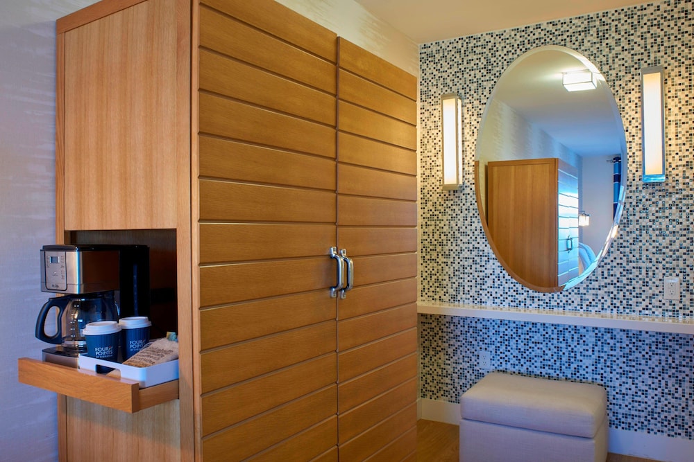 Four Points By Sheraton Punta Gorda Harborside 26/60