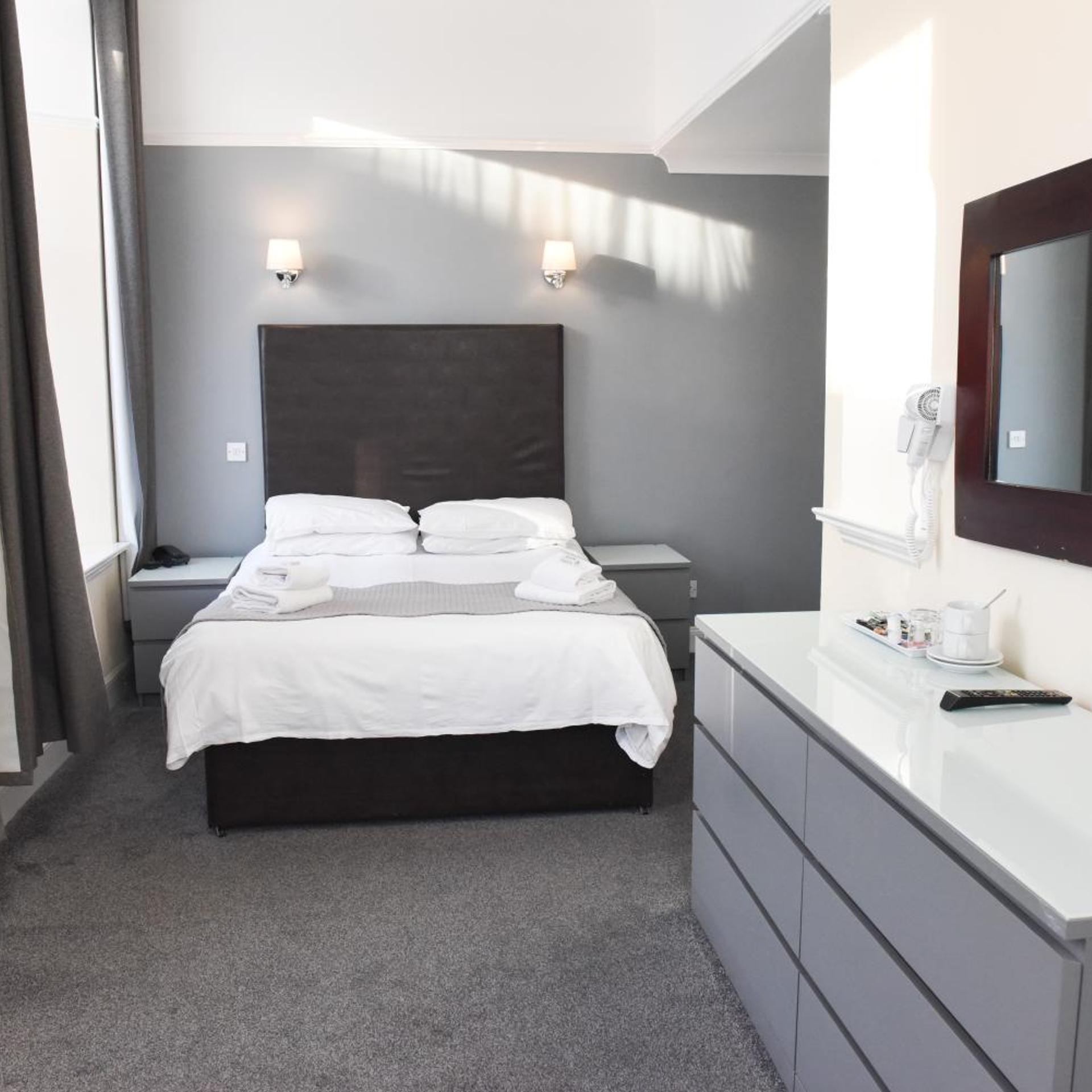 The Sandyford Hotel 18/50
