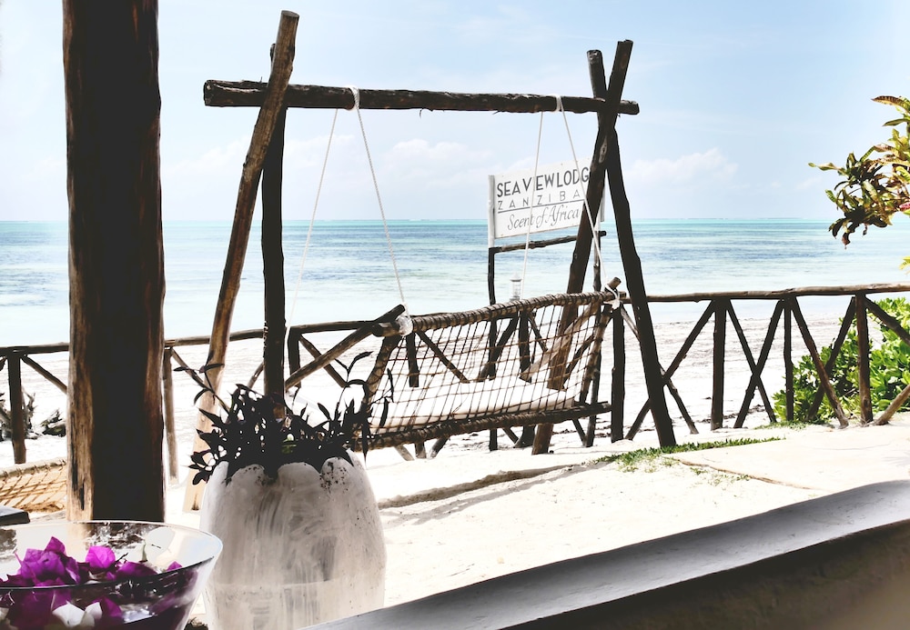 Sea View Lodge Boutique Hotel 63/76