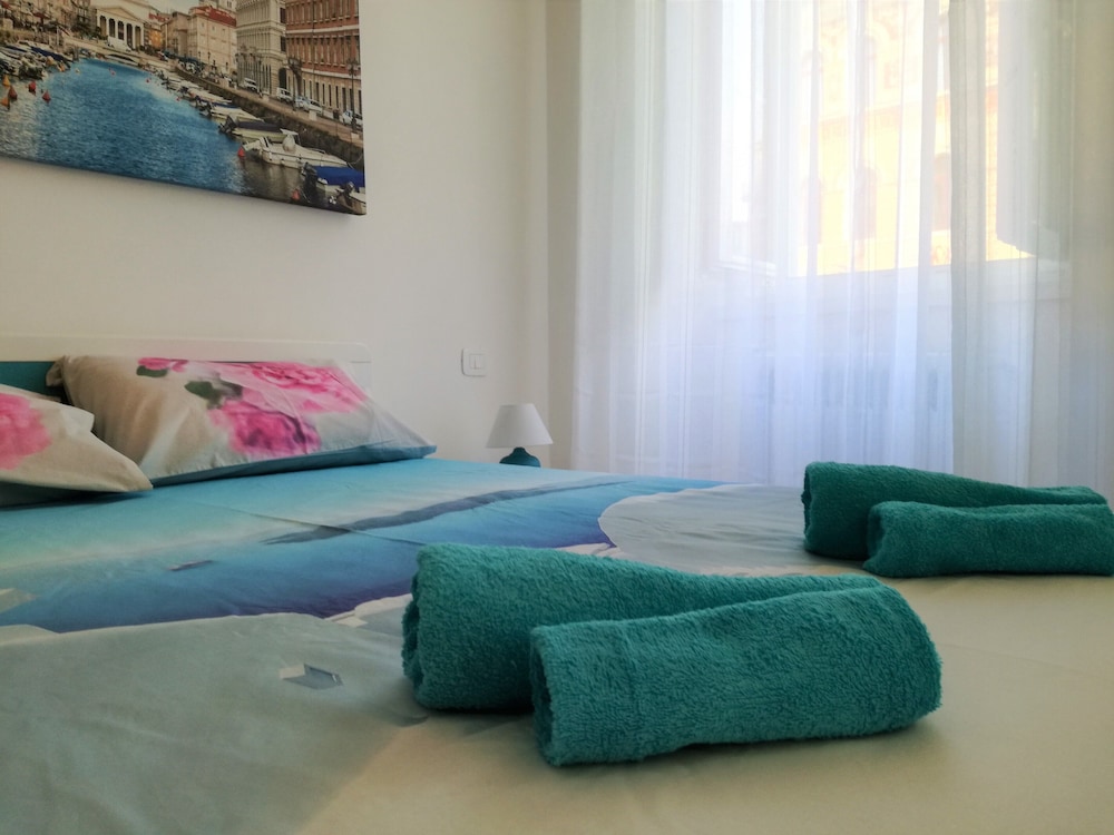 Trieste Center Rooms & Apartments 8/35