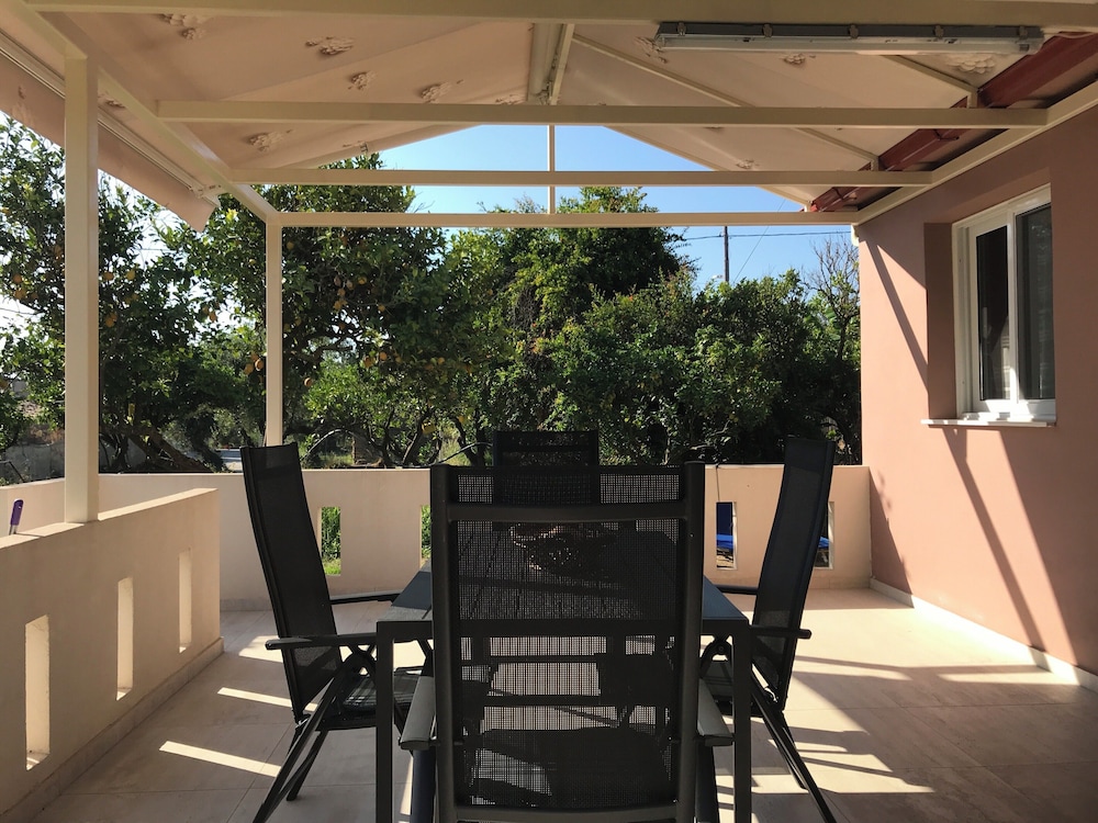 Arazzo Holiday Apartments 37/50