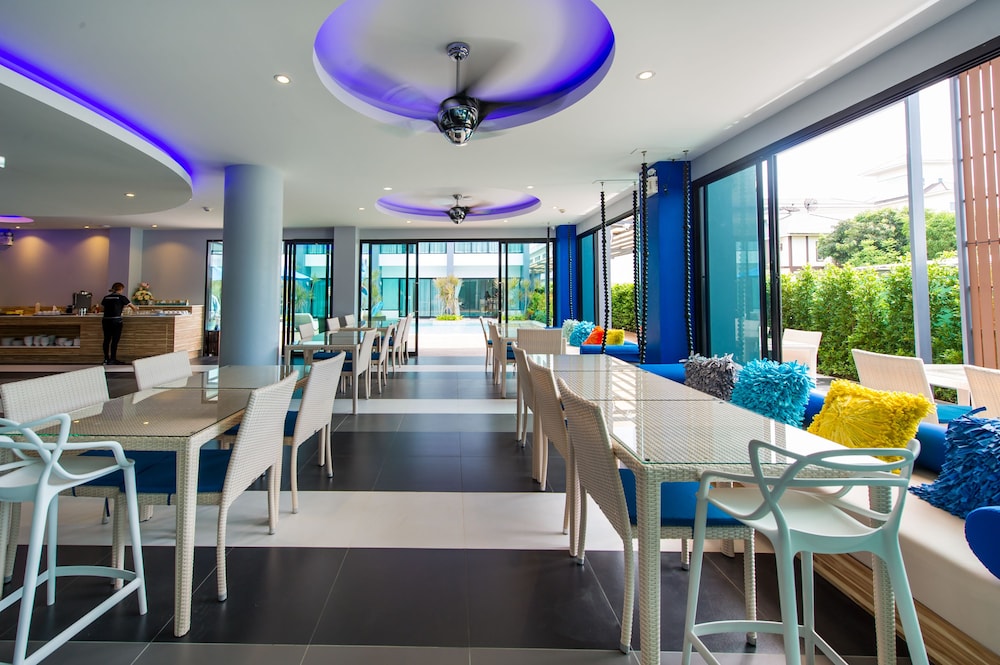 Krabi Seabass Hotel 77/85